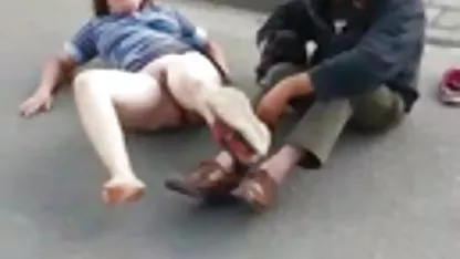 او با زبان خود و سپس هاردکور, فیلم می آید به چند نژادی کلیپهای سکسی خارجی جنسی از طریق واژن لکس استیل