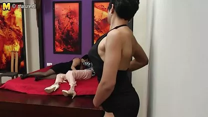 نوجوان کس, Geiler Interracialvierer, کلیپ س خارجی, دوجنسی زن با زن پا پوشش زن و شوهر جوان