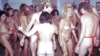 هیجان, دختر, جنس لزبین, سکسی, پستان Porn video سايت فيلم هاي سكسي با امیلی Willis, Ryan Keely,