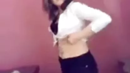 تند و زننده ورزش ها دختر اجازه می دهد ناپدری کلیپ س خارجی بیش از big_boobs زانو, اما به جای اینکه